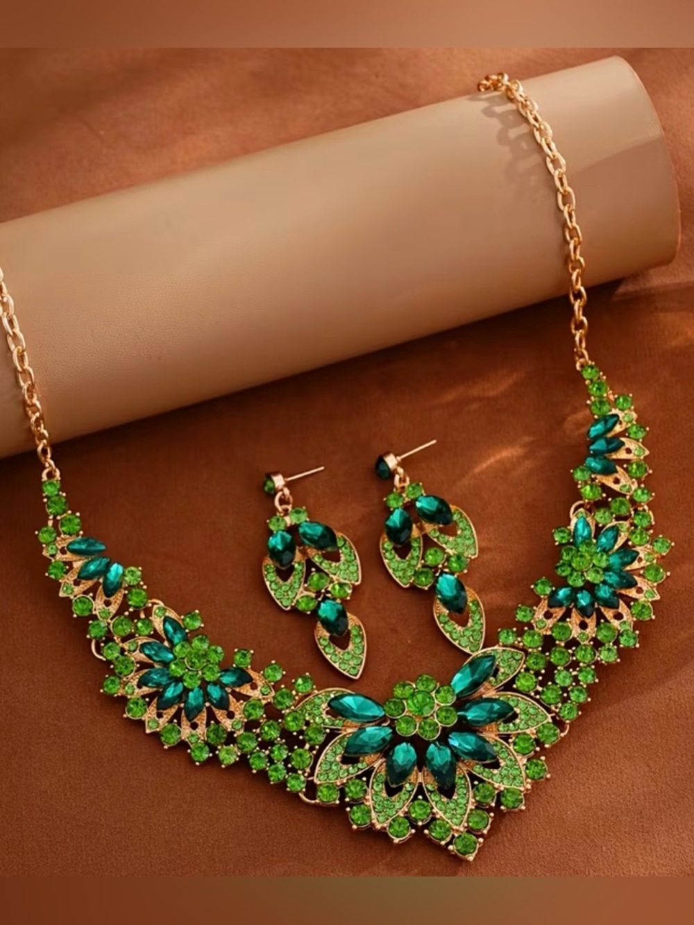 Emerald Crystal Floral Statement Necklace for Women - Picture 2 of 4